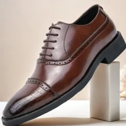 OUKU Elegant Brown Faux Leather Dress Shoes with Brogue Detailing for Professional and Business Settings