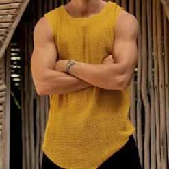 Outlet OUKU Male Camis Sleeveless Scoop Neck Summer Solid / Plain Color Yellow Dark Green Khaki Top Tee for Men