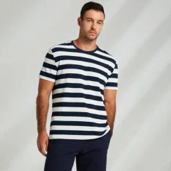 Outlet OUKU Men's 100% Cotton Graphic Tee Fashion Outdoor Casual T shirt Tee Top Street Casual Daily T shirt Short Sleeve Crew Neck Shirt Spring & Summer Clothing Apparel Navy Blue