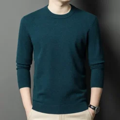 Outlet OUKU Men's 100% Wool Sweater Pullover Sweater Jumper Knit Solid Color Crew Neck Knitwear Elegant School Training Clothing Apparel Fall Winter Black White S M L