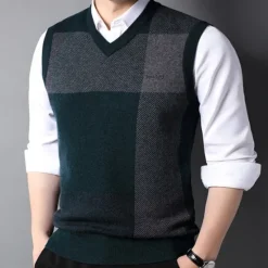 New OUKU Men's 100% Wool Sweater Vest Knit Check Pattern Plaid V Neck Knitwear Elegant School Formal Clothing Apparel Spring Fall Dark Green Light Grey S M L