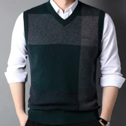 New OUKU Men's 100% Wool Sweater Vest Knit Check Pattern Plaid V Neck Knitwear Elegant School Formal Clothing Apparel Spring Fall Dark Green Light Grey S M L