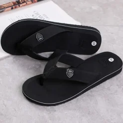 Discount OUKU Men's Black Flip-Flop Sandals with Cushioned Sole - Comfortable Casual Beach and Summer Footwear