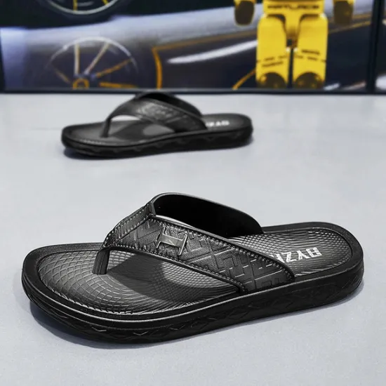 Hot OUKU Men's Brown Casual Flip Flops with Textured Footbed and Adjustable Strap – Comfortable Outdoor Sandals for Summer and Beach Wear
