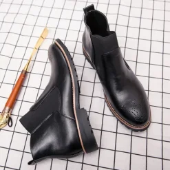 OUKU Men's Brown Faux Leather Chelsea Boots – Stylish Slip-On Ankle Boots with Rugged Tread and Perforated Detailing