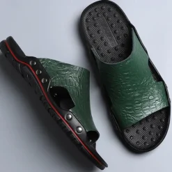 Hot OUKU Men's Casual Brown Slide Sandals with Crocodile Pattern and Durable Rubber Sole – Comfortable Outdoor Footwear for Summer, Beach and Daily Wear