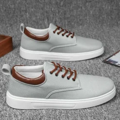 New OUKU Men's Casual Lace-Up Canvas Sneakers – Lightweight Breathable Shoes with Leather Accents, Perfect for Everyday Wear and Outdoor Activities