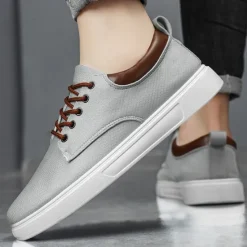 New OUKU Men's Casual Lace-Up Canvas Sneakers – Lightweight Breathable Shoes with Leather Accents, Perfect for Everyday Wear and Outdoor Activities