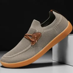 Outlet OUKU Men's Lightweight Barefoot Shoes – Breathable Casual Sneakers with Slip-On Design for Walking, Travel, and Everyday Comfort