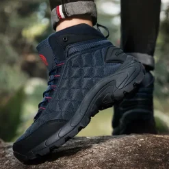 Outlet OUKU Men's Quilted Hiking Boots - Lightweight, Waterproof, Non-Slip Sole, High-Top Design, Ideal for Outdoor Adventures