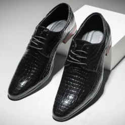 Clearance OUKU Men's Red Crocodile Pattern Lace-Up Dress Shoes - Sleek Patent Faux Leather Oxford Shoes for Christmas,Formal Events and Parties
