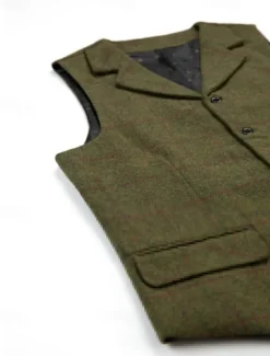 OUKU Men's Vest Gilet Suede Vest Vacation Daily Date Fashion Casual Spring & Fall Buttons Pocket Polyester Comfortable Plaid Single Breasted One-button Lapel Regular Fit Dark Brown Black Navy Blue Green Coffee